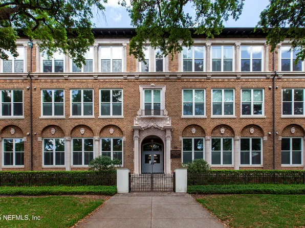 2525 College St 1214, Jacksonville, FL 32204