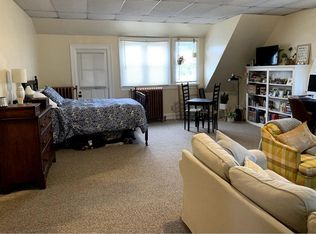 175 Roberts Ave #4, Glenside, PA 19038