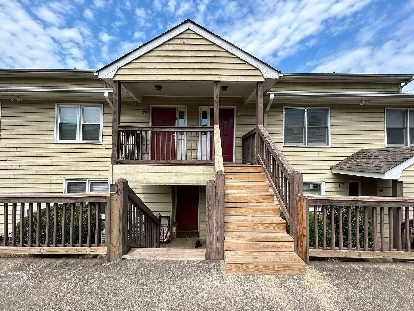 Available For Immediate Move In! — Photo 1