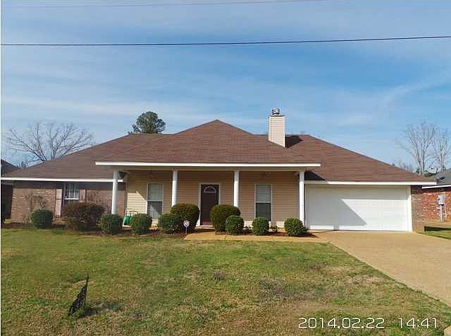 1st image of 438 Hillandale Dr