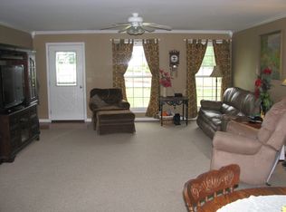 31 Harding Rd, Leoma, TN 38468