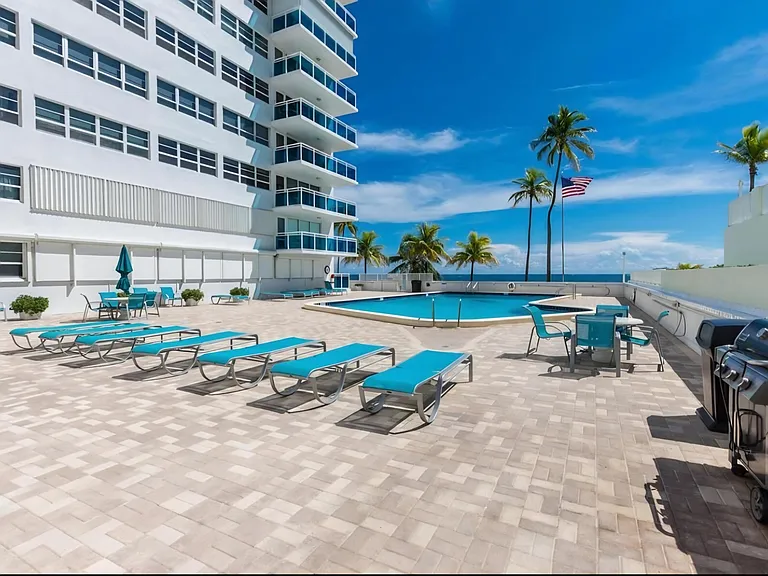 3430 Galt Ocean Dr #1 — Photo 50