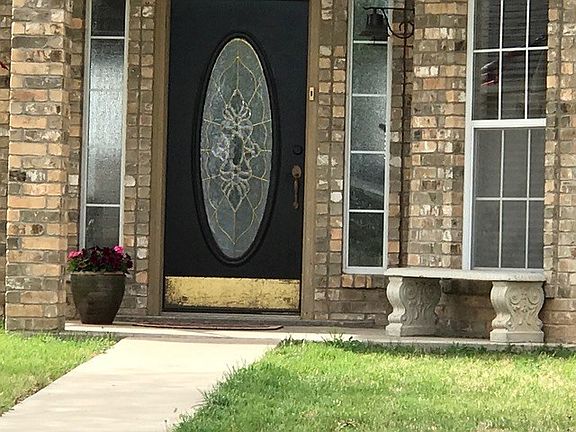 2nd image of 7525 Aspen Ave
