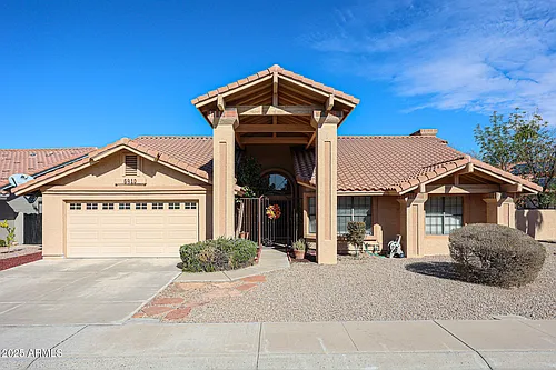 6910 W Kimberly Way Photo 1