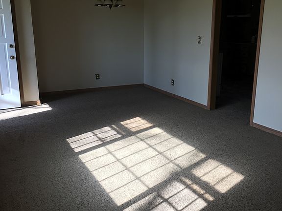 Front Living Area Photo 2