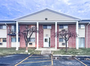 659 E Fullerton Ave APT 209, Glendale Heights, IL 60139