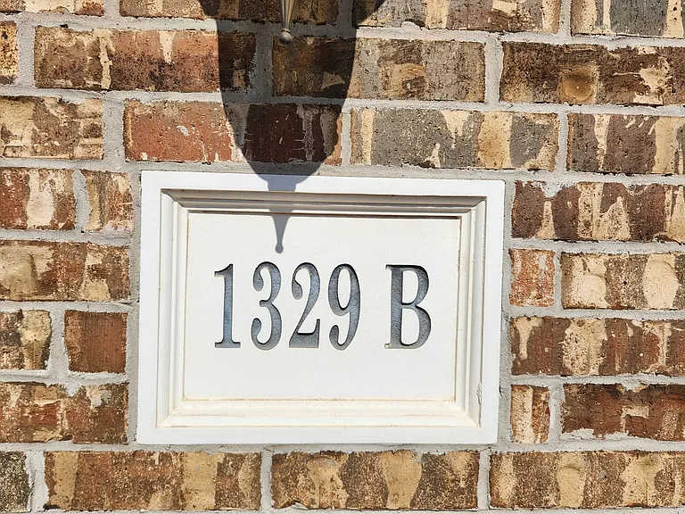 1329 N Monte Vista St #B — Photo 2