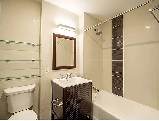 Rented by Contact Realty II Corp | media 8