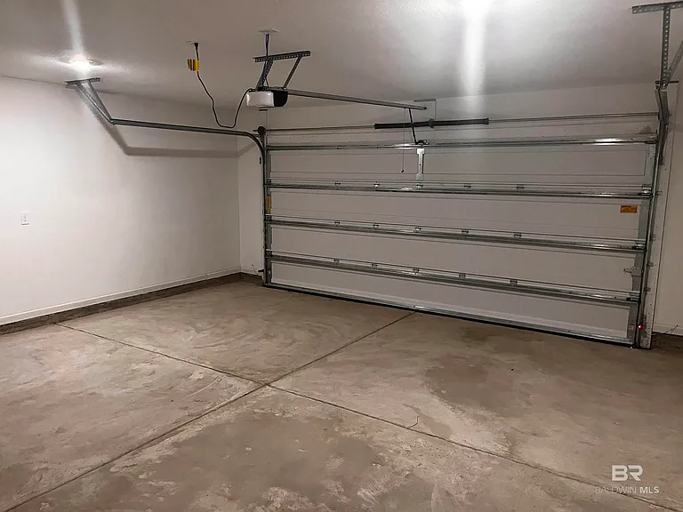 7047 Camp St — Photo 30