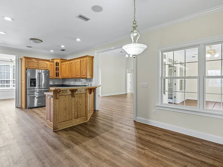 100 Carrington Cir — Photo 13