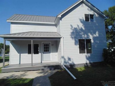 513 Canyon Ave, Garretson, SD, 57030