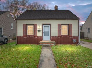 22167 Rausch Ave, Eastpointe, MI 48021
