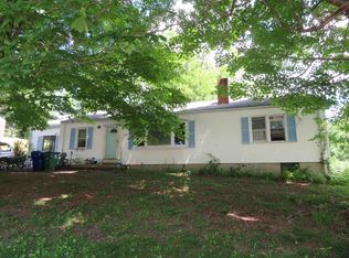 1313 Crestview Dr, Blacksburg, VA 24060