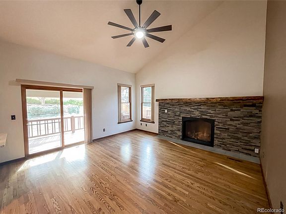 3rd image of 9372 Prairie View Drive