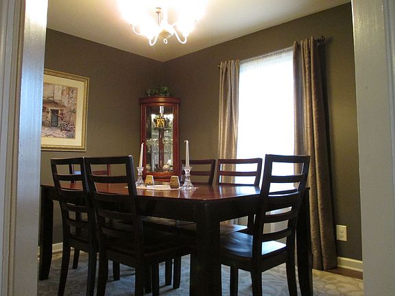 Formal dining room