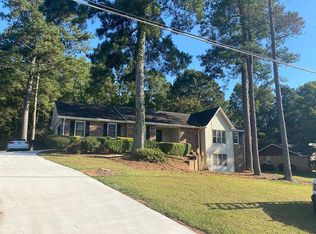 1061 Old Farm Rd, Watkinsville, GA 30677