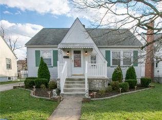 20 4th Ave, Mount Ephraim, NJ 08059