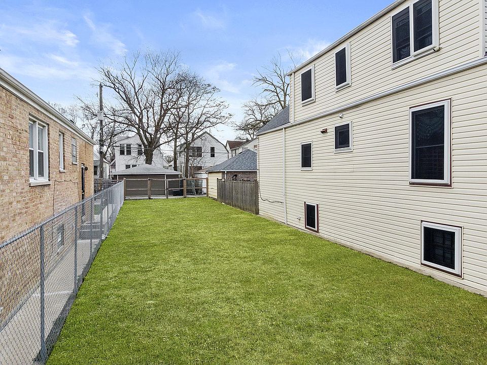 1st image of 6635 S Damen Ave