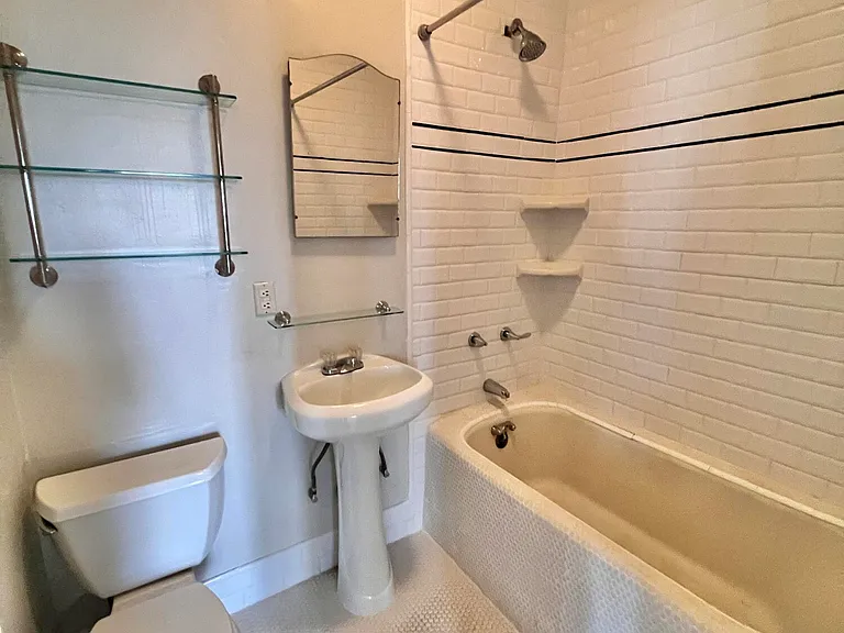 902 E Palm Ln #6 — Photo 20