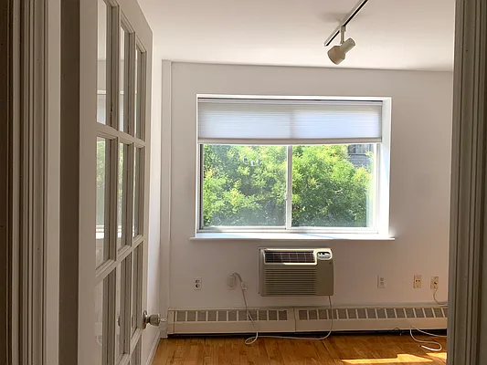 Rented by The Downtown LLC | media 23