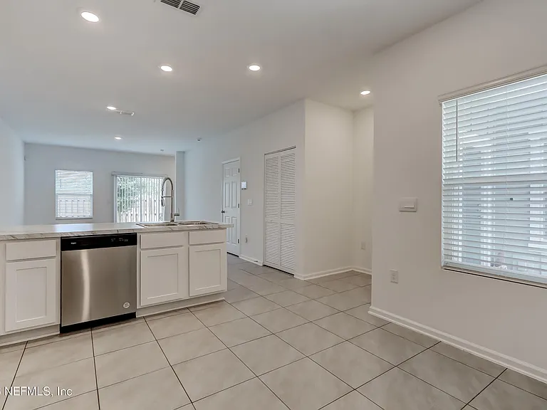 3986 Haymon Ave — Photo 10