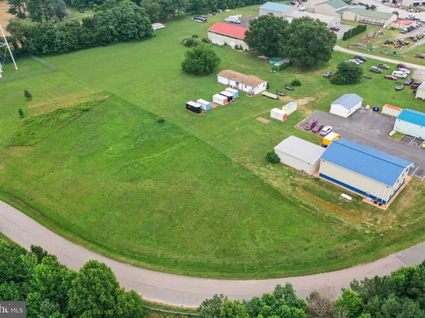 1 Lagrange Industrial Dr, Tappahannock, VA 22560