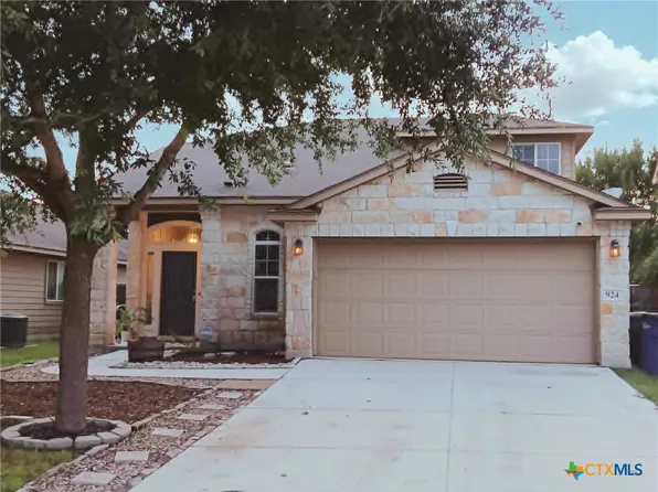924 Karah St, New Braunfels, TX 78130