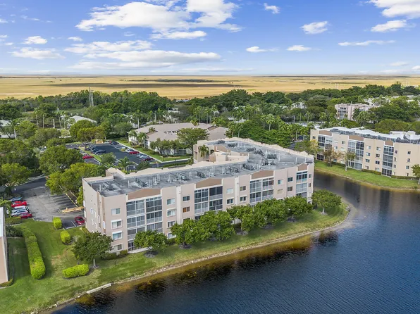 7450 Trent Drive #302, Tamarac, FL 33321