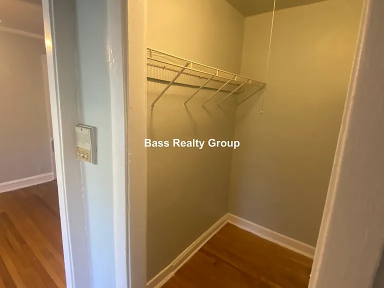 5945 N Greenview Ave #2D — Photo 9
