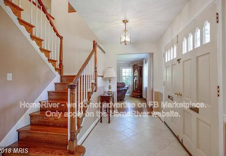 4417 Neptune Dr — Photo 15
