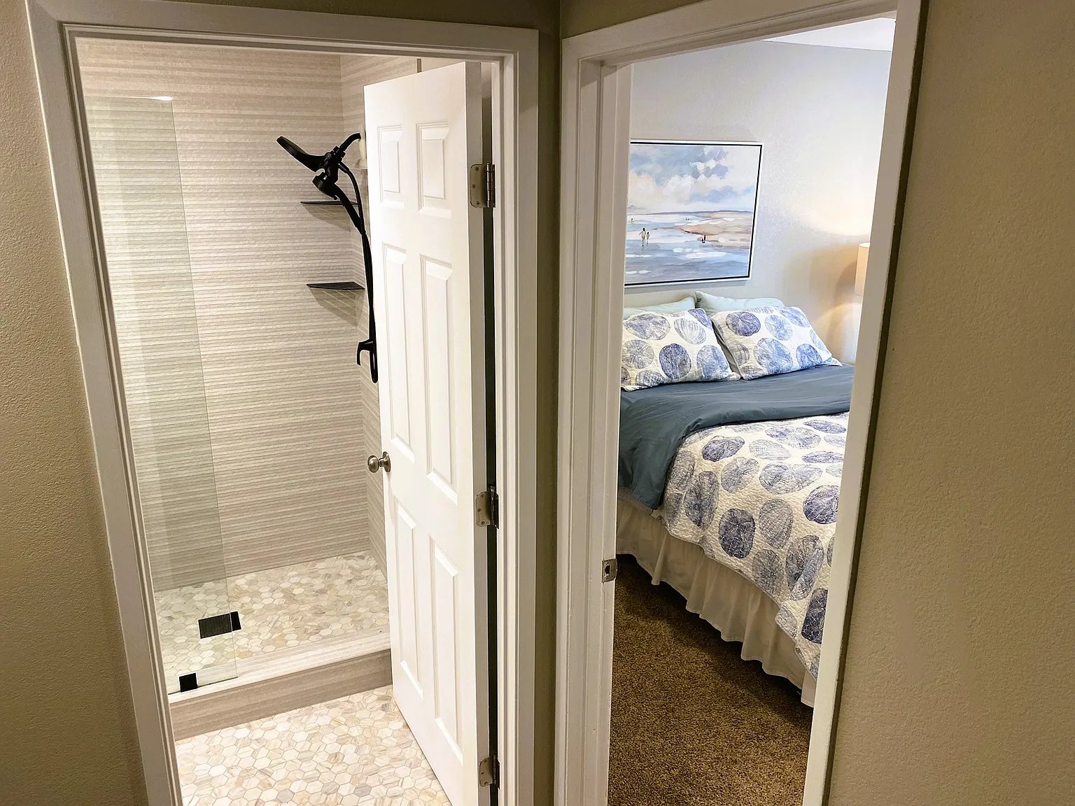 Caringa Way, Carlsbad — Photo 4