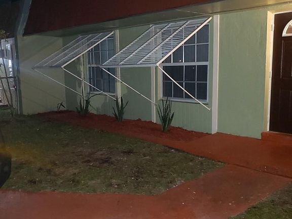 2nd image of 19367 NW 29th Ave