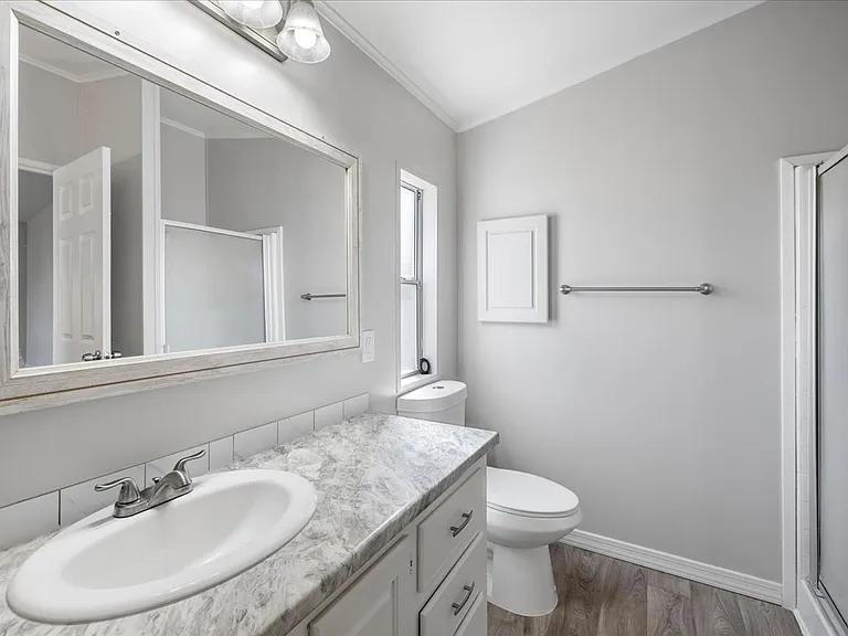 2885 N Panorama Dr — Photo 2