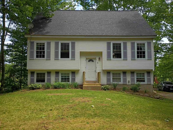 6 Friar Tuck Road, Canterbury, NH 03224