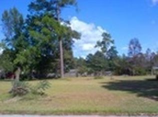 217 7th Ave, Atmore, AL 36502