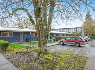 10090 SW Beaverton Hillsdale Hwy APT 24, Beaverton, OR