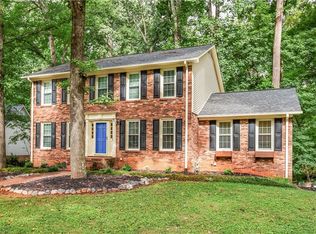 5141 River Chase Rdg, Winston Salem, NC 27104