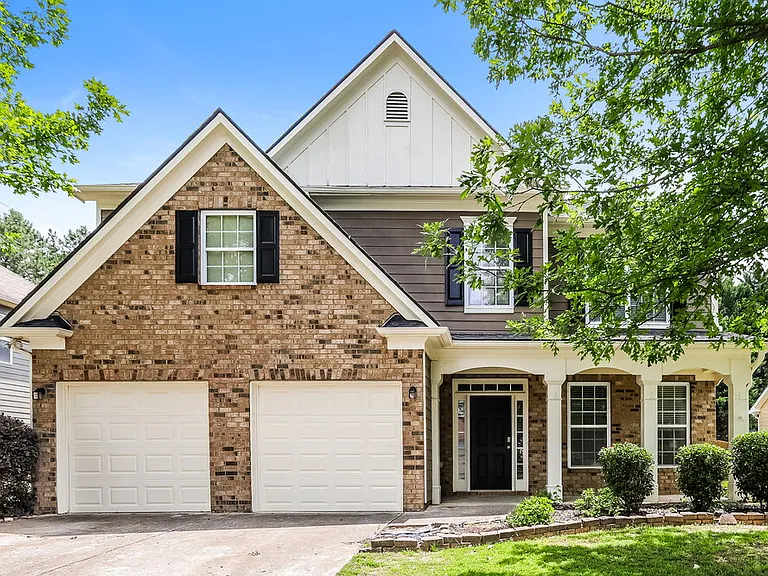 5485 Fieldfreen Dr — Photo 1