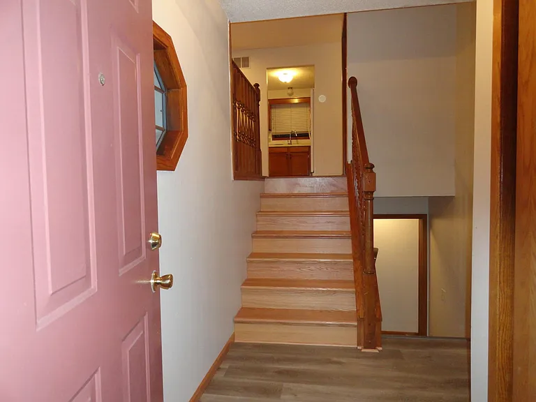 1852 Evergreen Dr NW — Photo 4