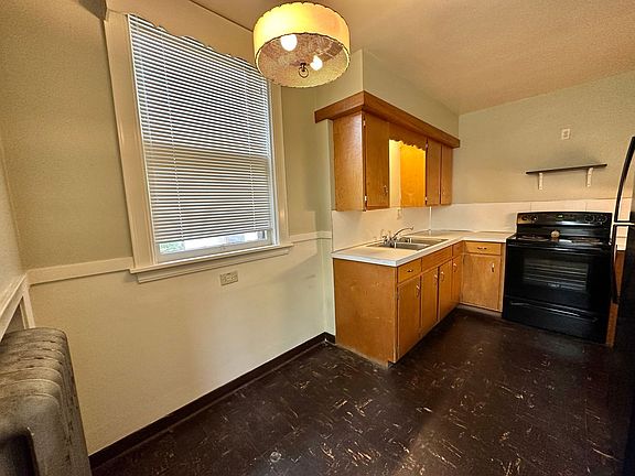 4th image of 139 Prospect Ave NE APT 3