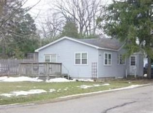 27012 100th St, Trevor, WI 53179