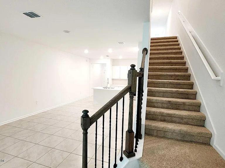 307 Redbud Rd — Photo 11