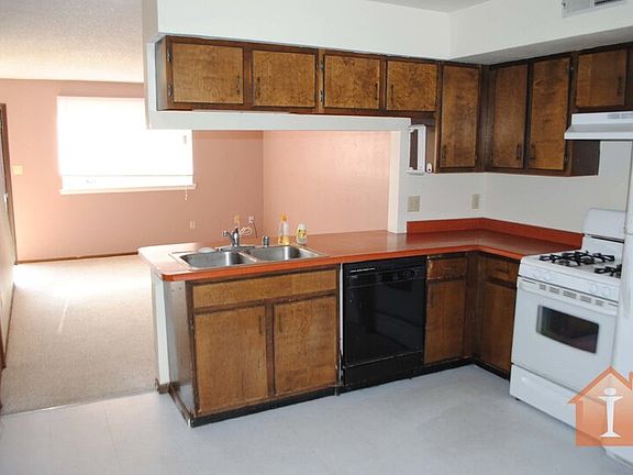 2nd image of 2814 Parque De Oeste Dr APT 3
