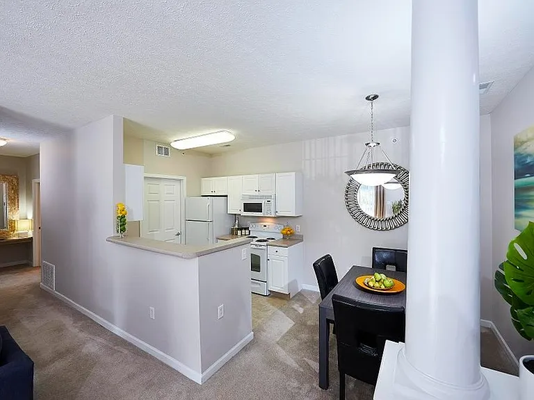Kitchen and Dining Side