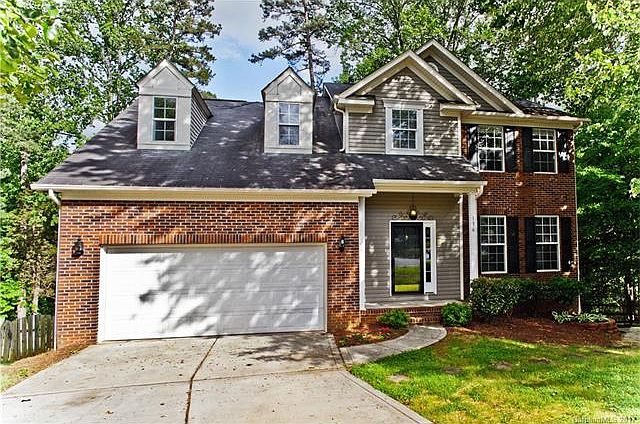 1st image of 136 Dannyn Grove Ct