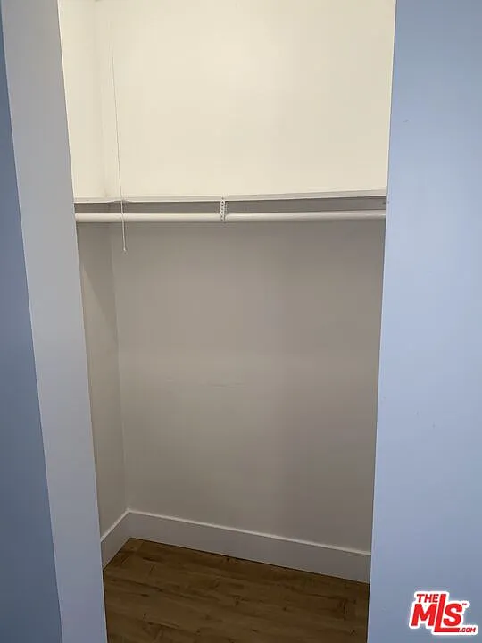 Studio, 300 sqft, $1,500 — Photo 3