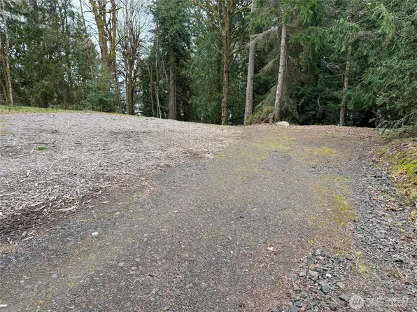 17680 Hallman Road NW, Poulsbo, WA 98370