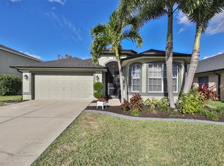 1607 Bonita Bluff Ct, Ruskin, FL 33570