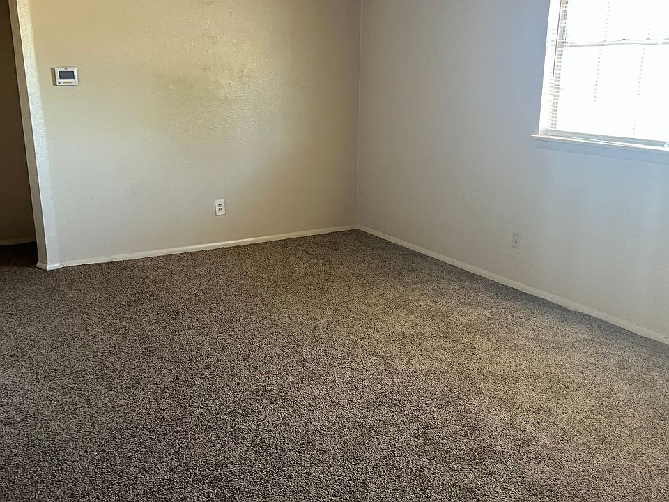 1st image of 4309 Vfw Dr APT 21
