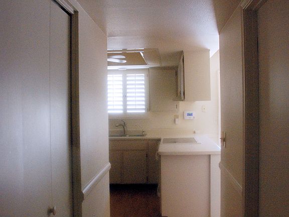 2nd image of 26650 S Howard Dr